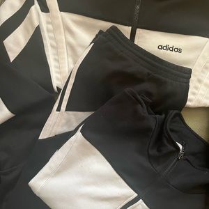Adidas Sweatsuit